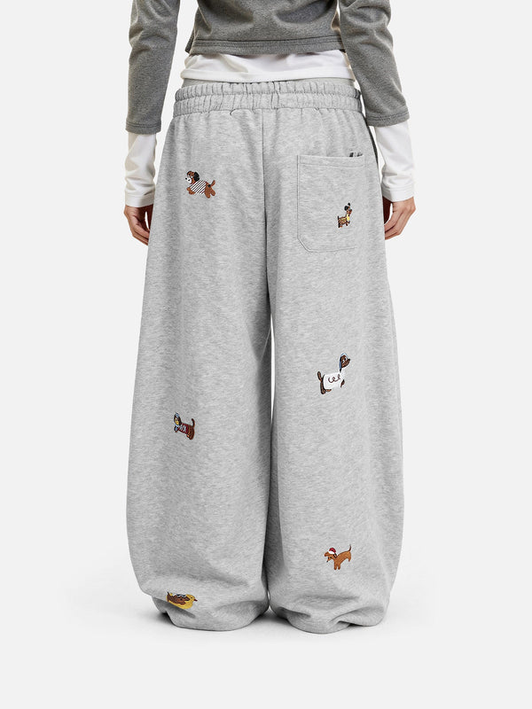 Embroidered Barrel Sweatpants
